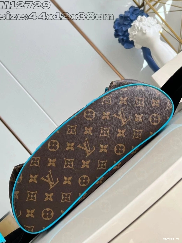 WIS Christopher Backpack Louis MM-38*44*12.5CM Vuitton 1009